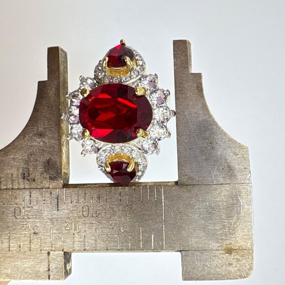 Gold Plated Red & White Gemstone Prong Set Fashion Statement Ring Size 7 - Picture 10 of 11